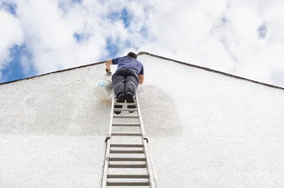 Peinture extérieure à Gombergean — façades et ravalement